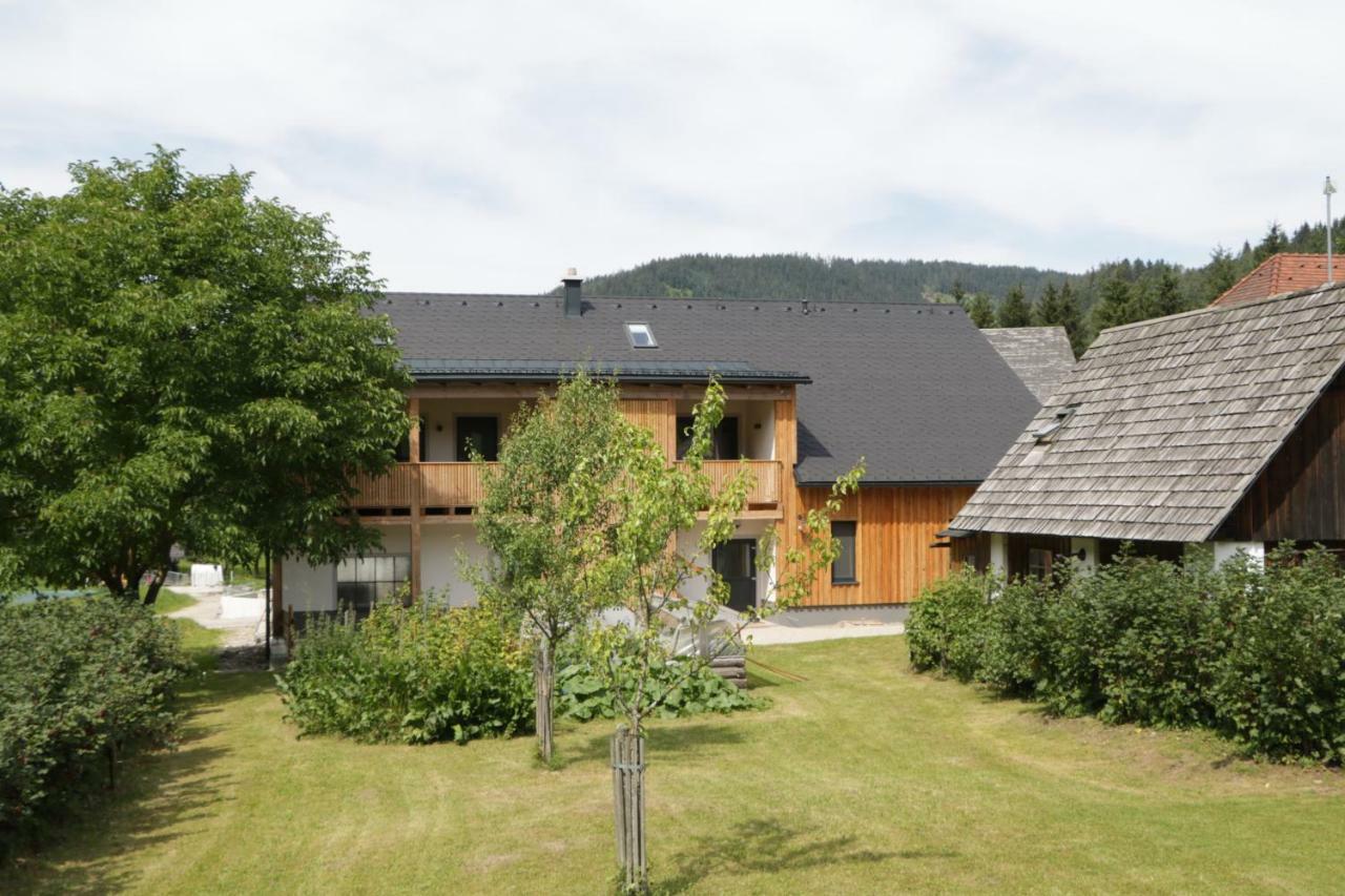 Ferienwohnungen Orth Lassing  エクステリア 写真